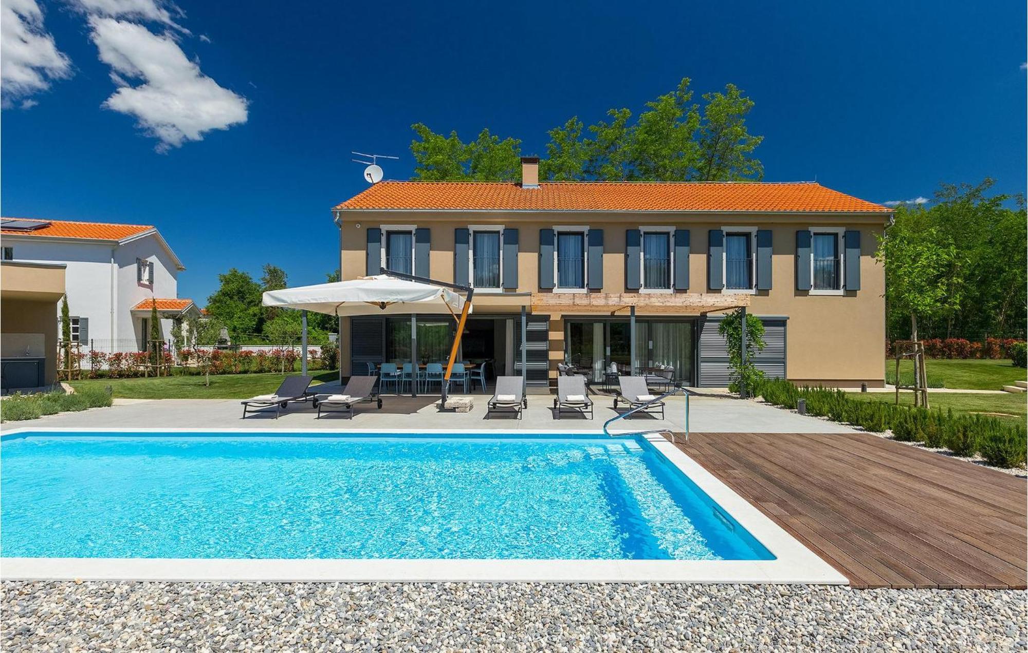 Krostula Vakantiehuis