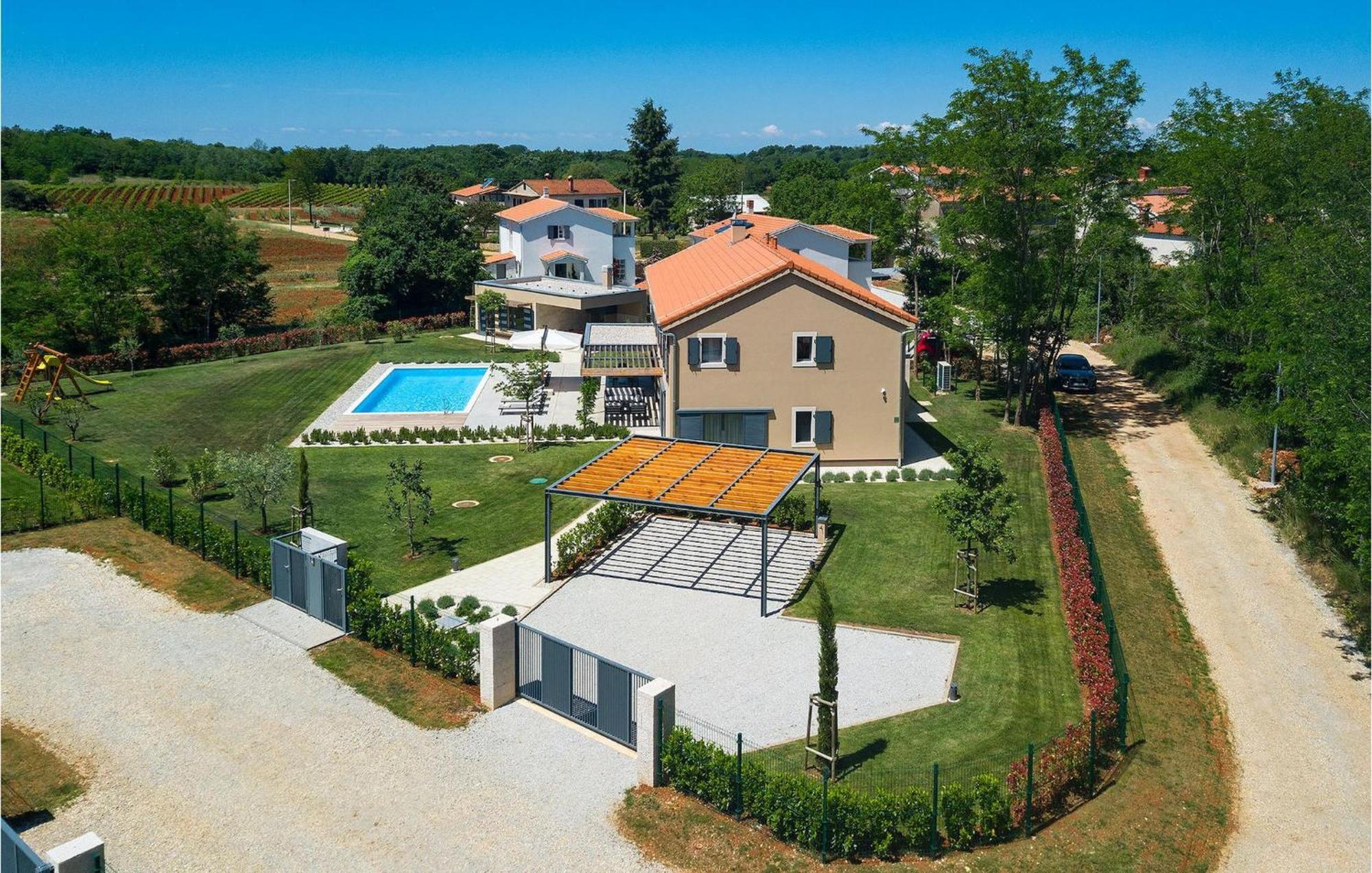 Krostula * Poreč